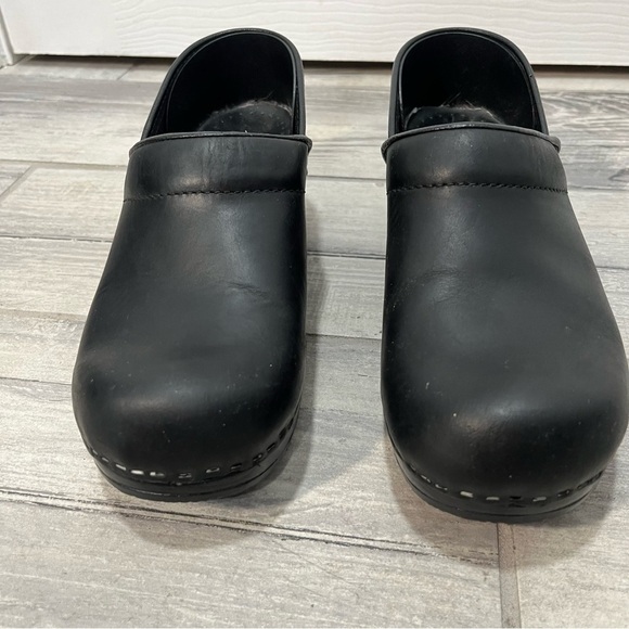 Dansko XP Clogs Leather Brown Comfort Shoes Nursing EU Size 37 US Size 6.5 - 7 - Picture 5 of 6